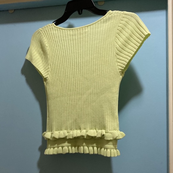 BCBG Generation color Butterfly peplum top - Picture 5 of 8